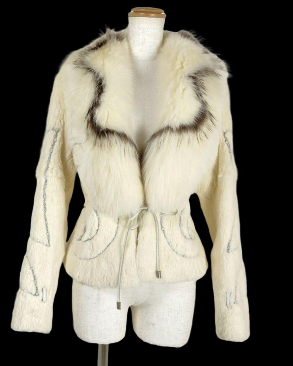 VINTAGE Y2K CREAM AND SILVER PEARL EMBELLISHED FUR JACKET
