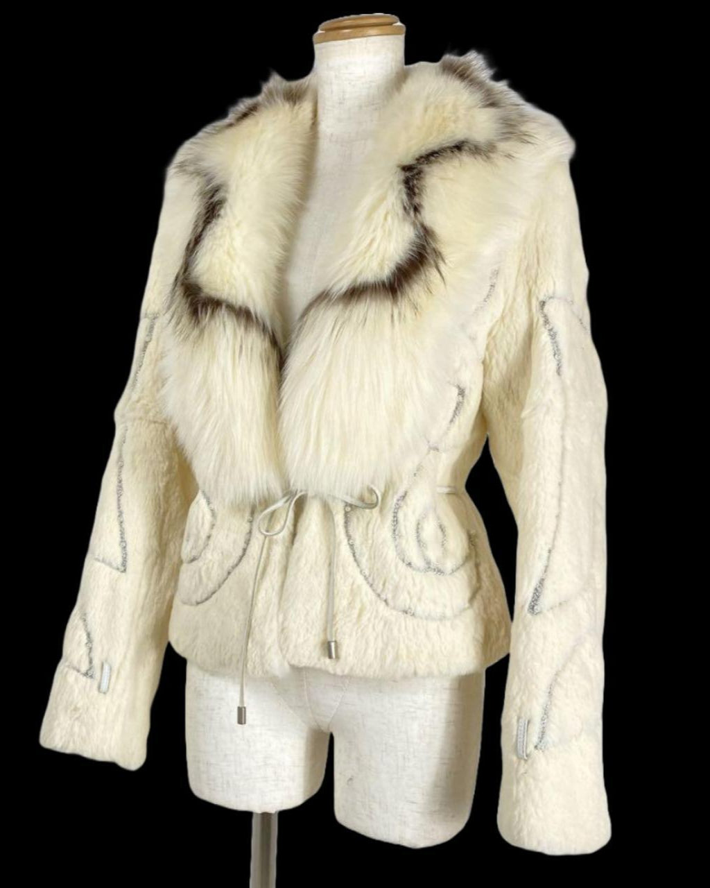 VINTAGE Y2K CREAM AND SILVER PEARL EMBELLISHED FUR JACKET
