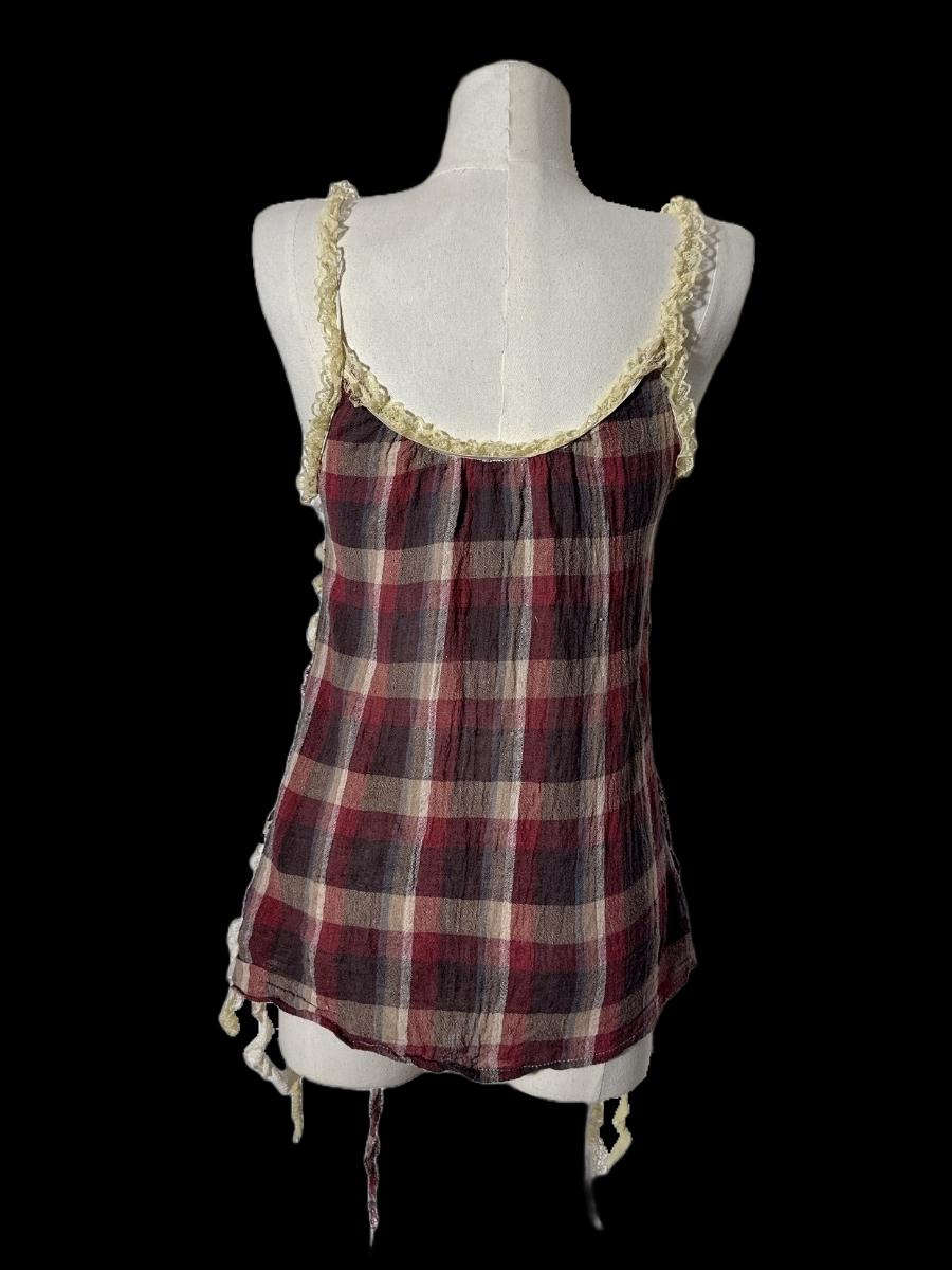 VINTAGE 2000's SHIPWRECKED PLAID & LACE TANK TOP