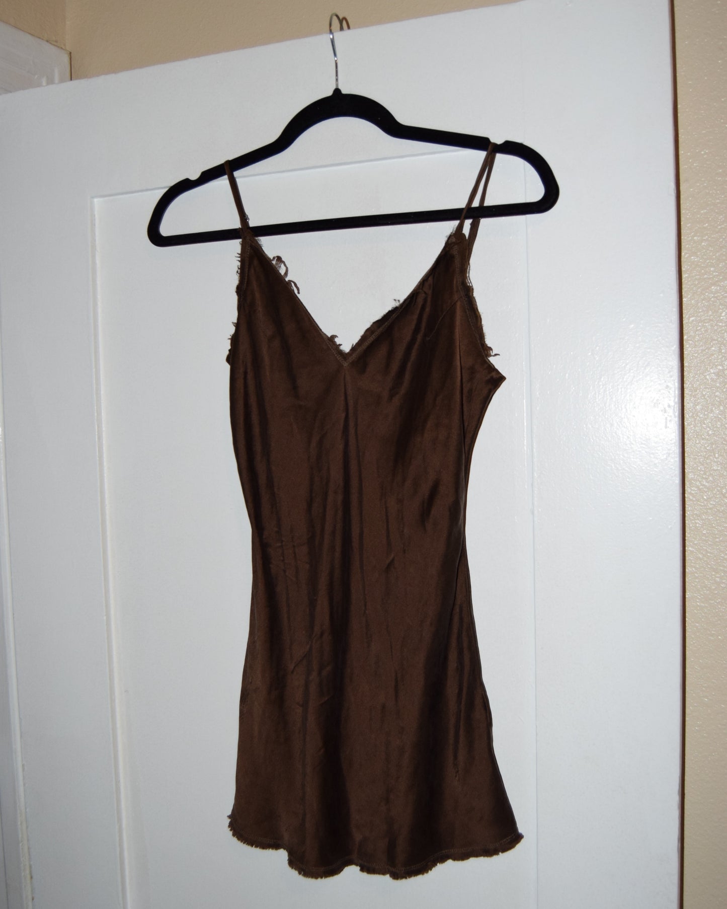 RAW EDGE SILK TAILORED TAILORED SLIP