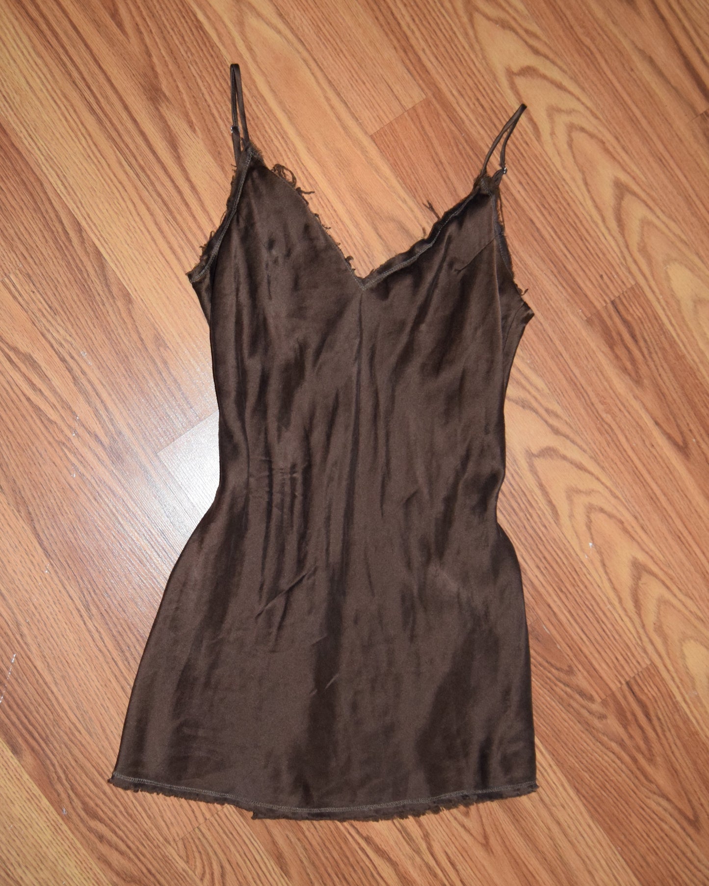 RAW EDGE SILK TAILORED TAILORED SLIP