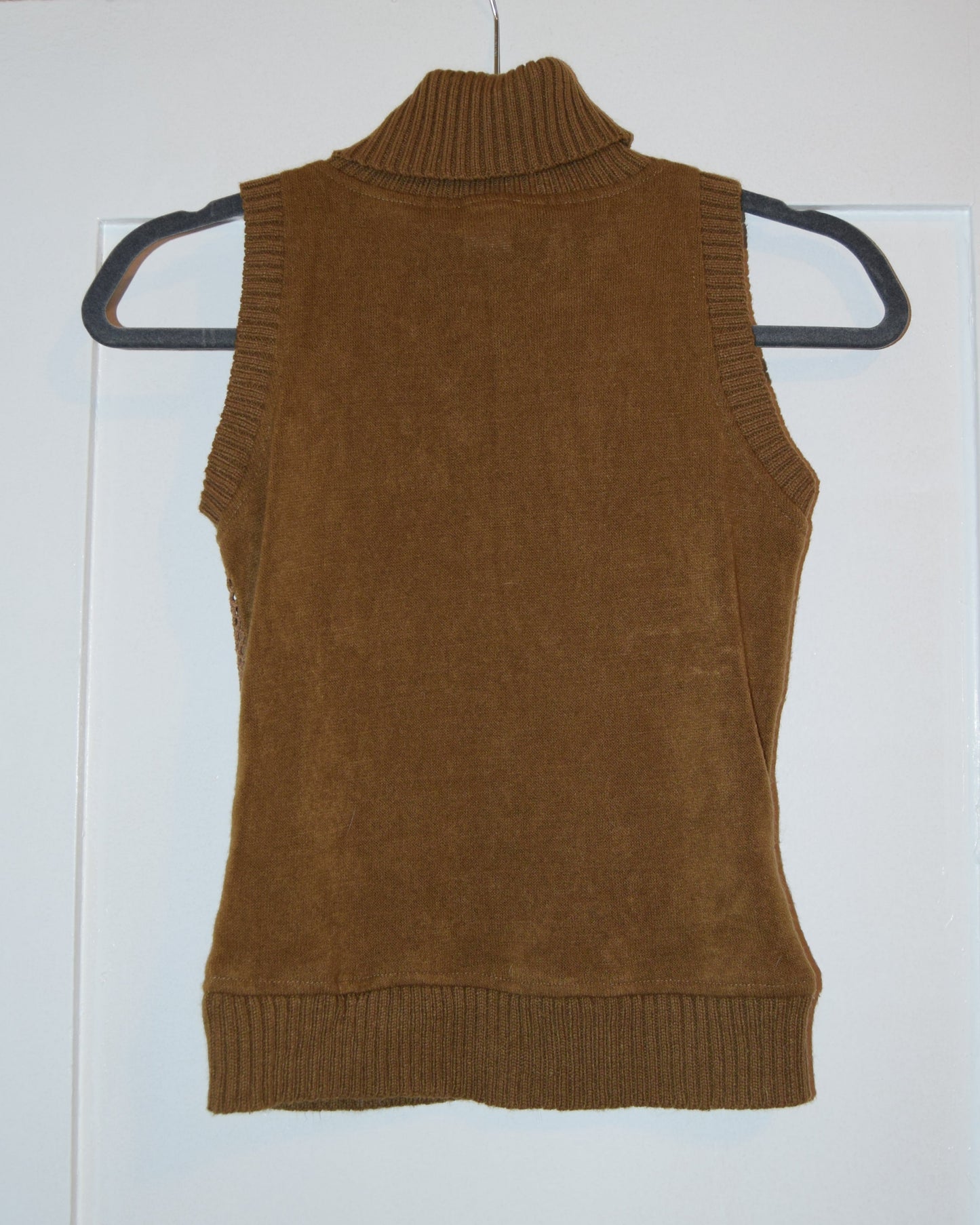 VINTAGE 2000's FISHNET SLEEVELESS TURTLENECK