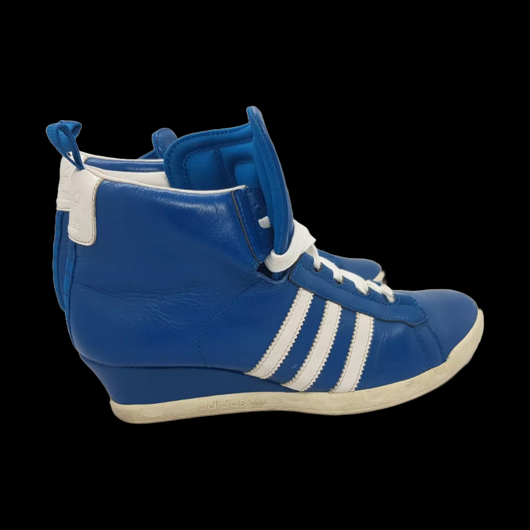 WEDGE CUT OUT SNEAKERS