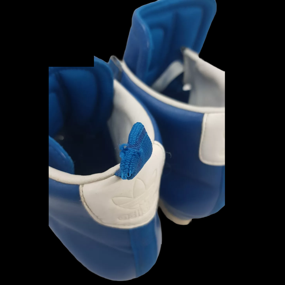 WEDGE CUT OUT SNEAKERS